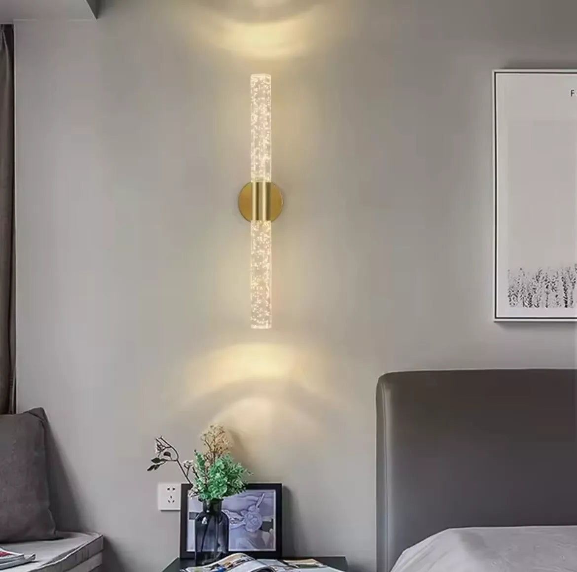 Modern Nordic Long Led Wall Light With Crystal Rod And Bubbles - Black Or Gold