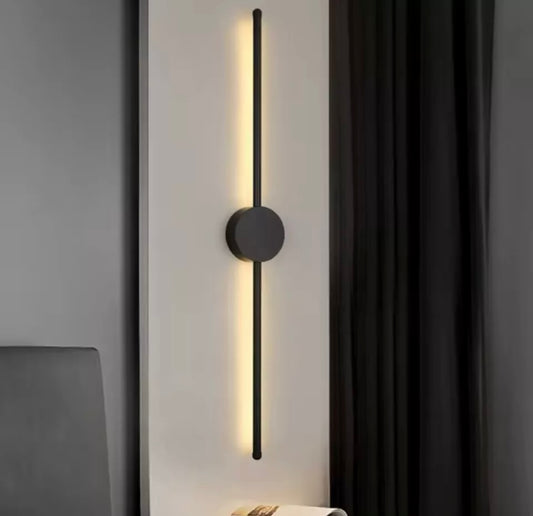 Modern Slim LED Wall Light Linear Stick In Black - Warm White